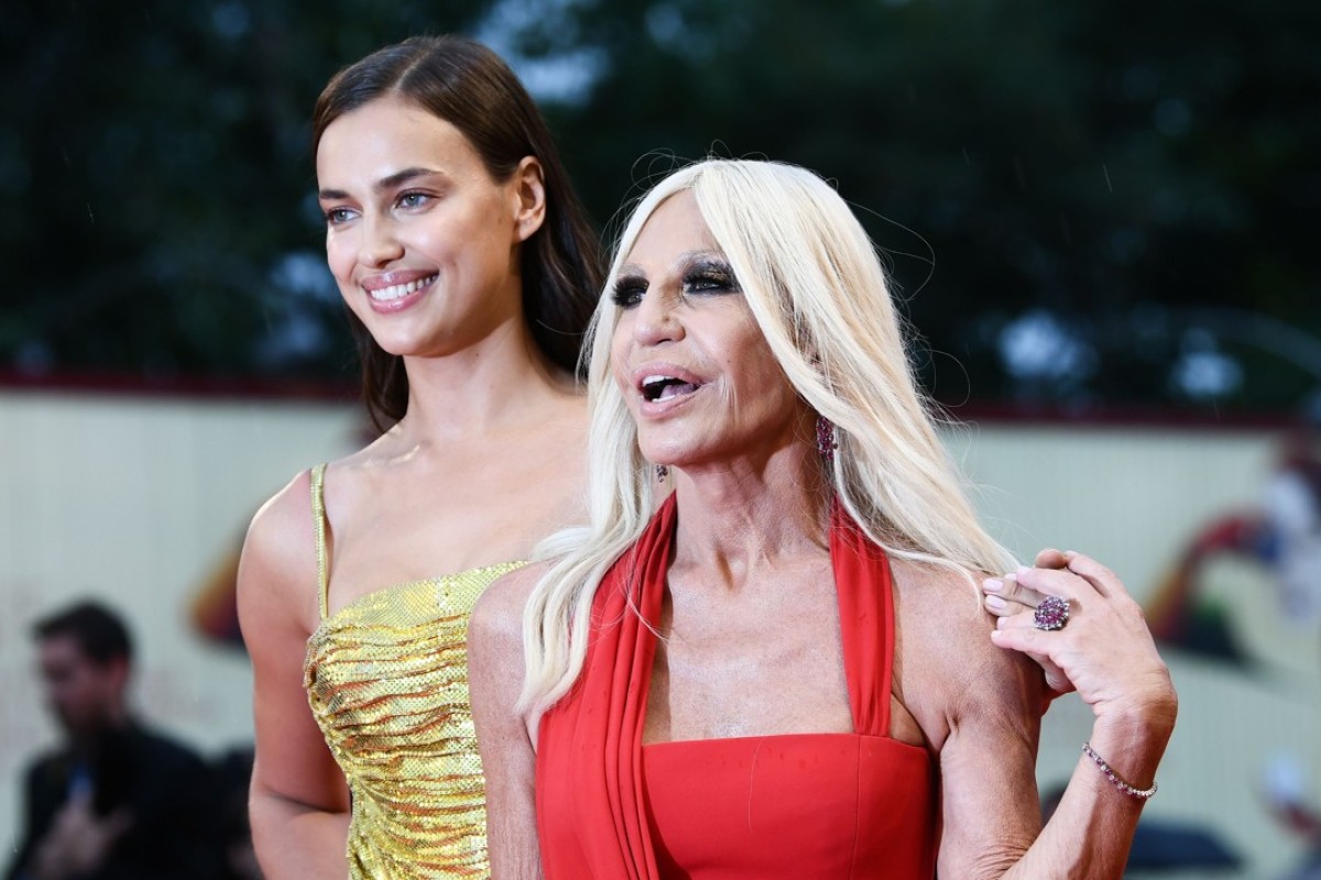 Discussion on this topic: What Michael Kors will change about Versace, what-michael-kors-will-change-about-versace/ Communication on this topic: What Michael Kors will change about Versace, what-michael-kors-will-change-about-versace/